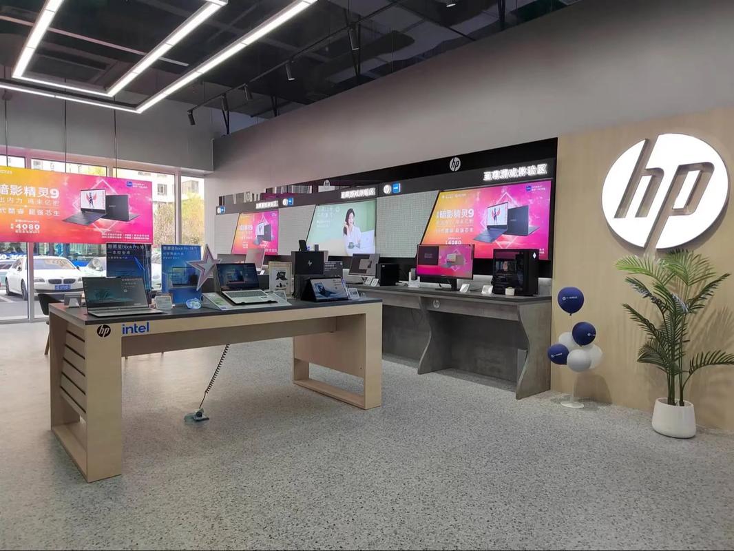 天津京东Mall 电器数码购物新地标